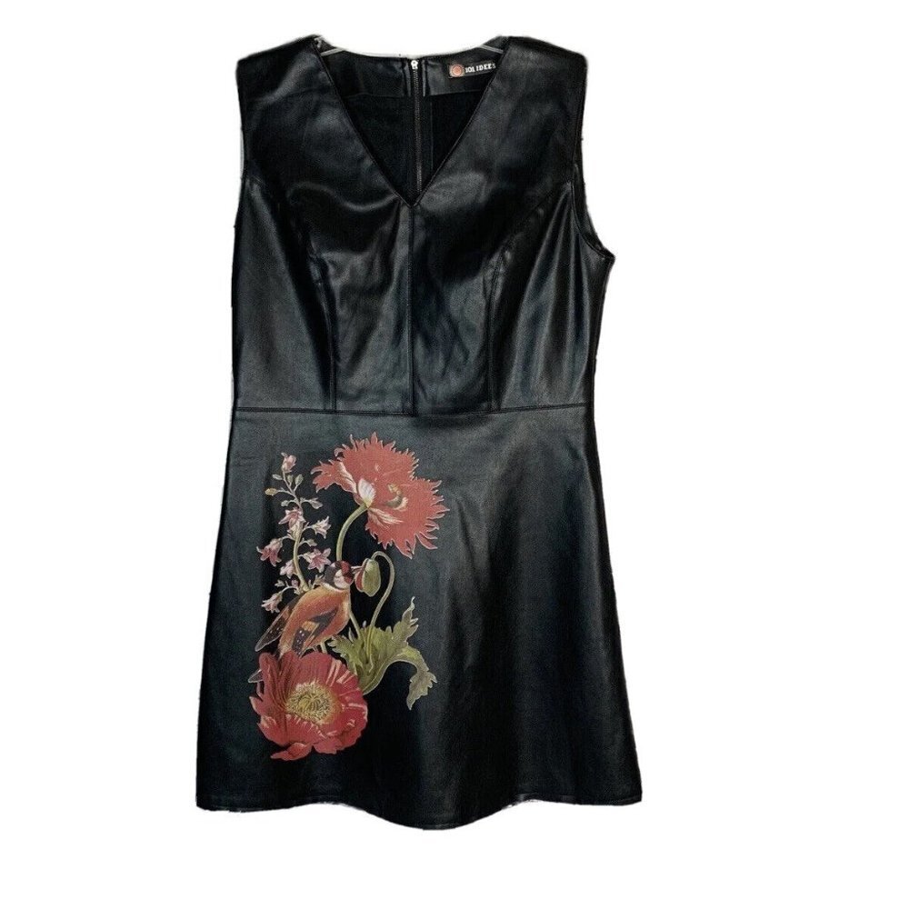 Chic Black Dress with Floral Embroidery